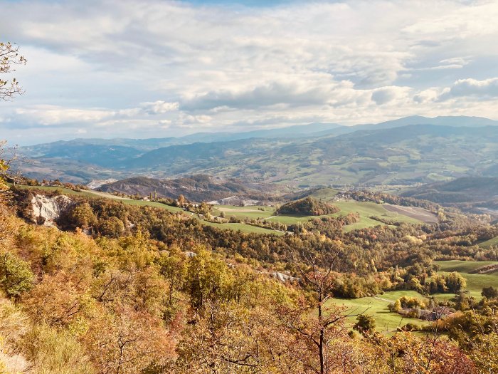 Panorama dal Sentiero Dorato di Carpineti