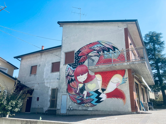 Murales di Trinità nella collina reggiana