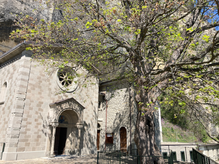 Acero monumentale dell'Eremo di Bismantova